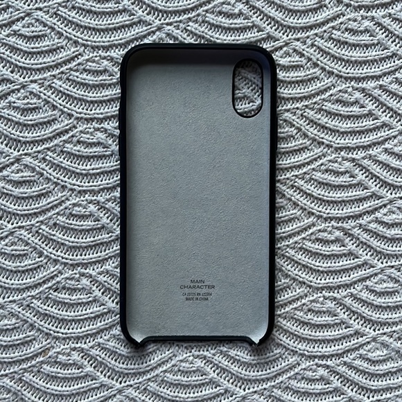 🖤 Aritzia IPhone XR Case • Main Character - Picture 5 of 8